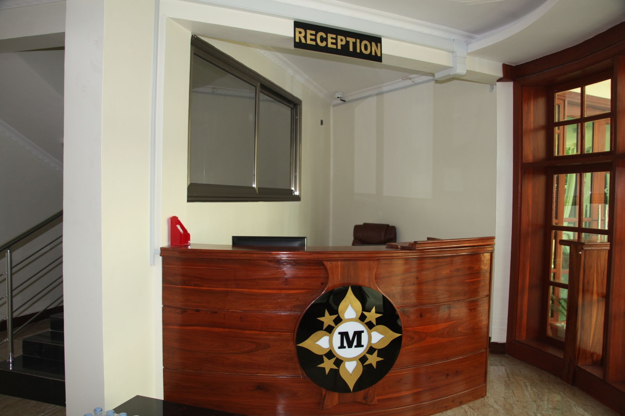 Merves Hotel Arusha Exteriör bild